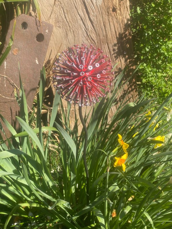 Metal Screw Dandelion Allium Ornament