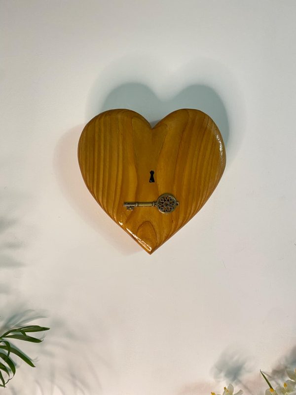 Wooden Heart & Key Lock Wall Art