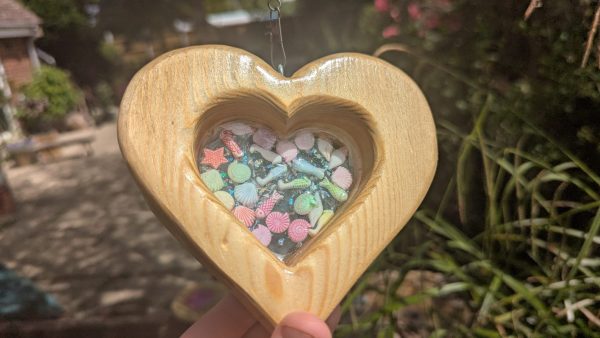 Heart Tree Spinner with Colourful Resin Centre✨🌈