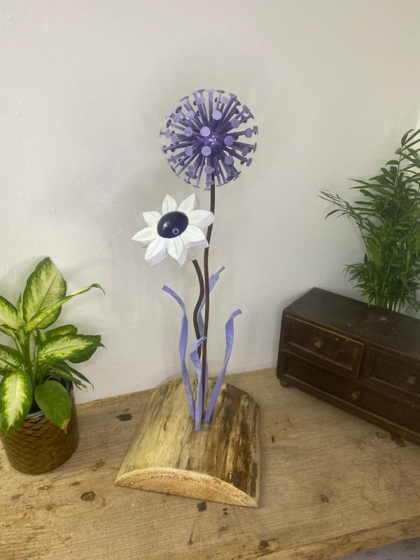 Daisy Sculpture & Lilac Dandelion Ornament (IN-STOCK)