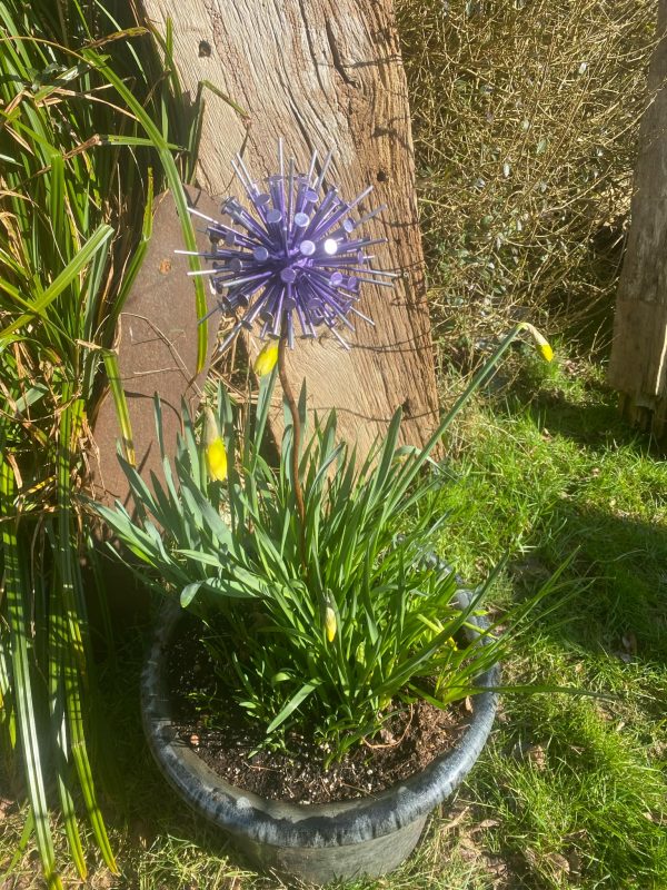 Exploding Dandelion's / Allium's Garden Décor (IN-STOCK)