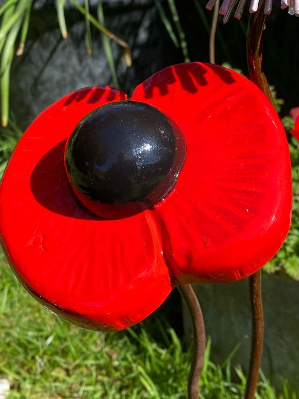 Poppy Sculpture & Dandelion Stakes (IN-STOCK)