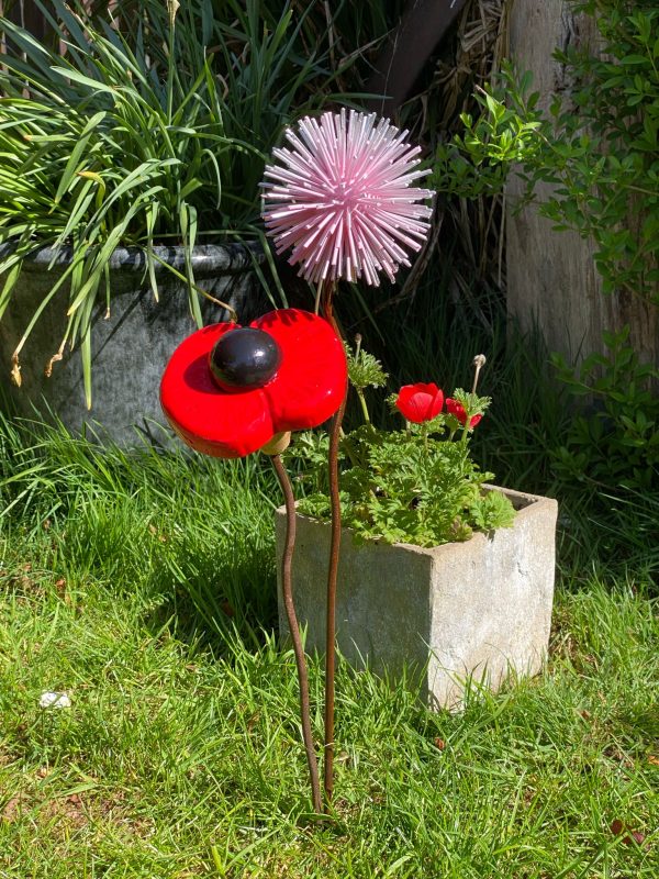 Poppy Sculpture & Dandelion Stakes (IN-STOCK)