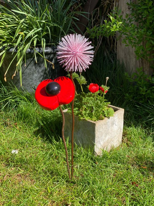 Poppy Sculpture & Dandelion Stakes (IN-STOCK)