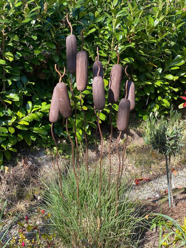 Bullrush Sculptures Stakes