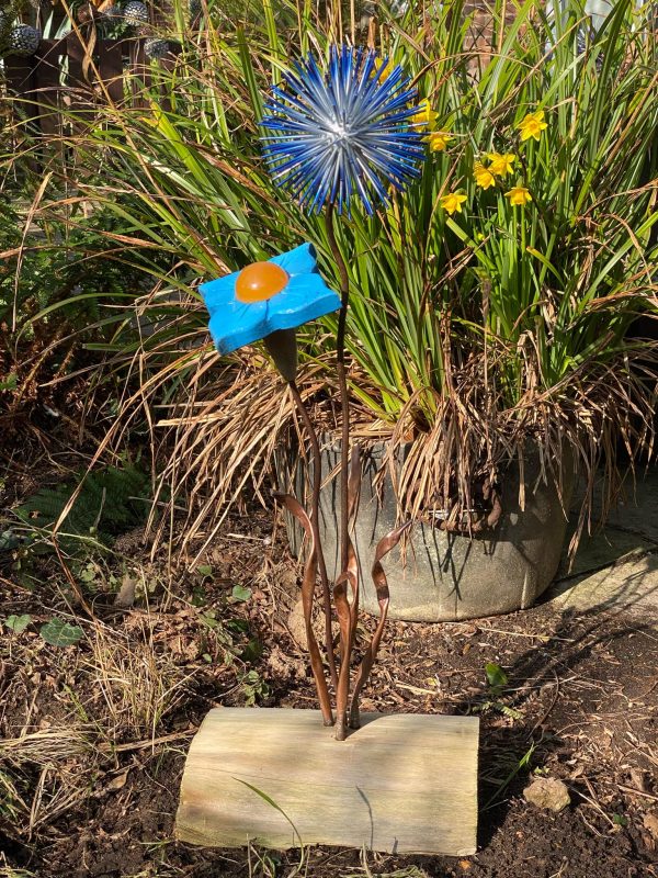 Blue Flower & Dandelion Ornament 🌸