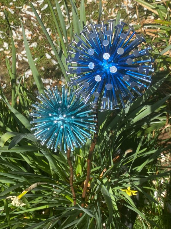 Dandelion / Allium Blue & Turquoise Ornament