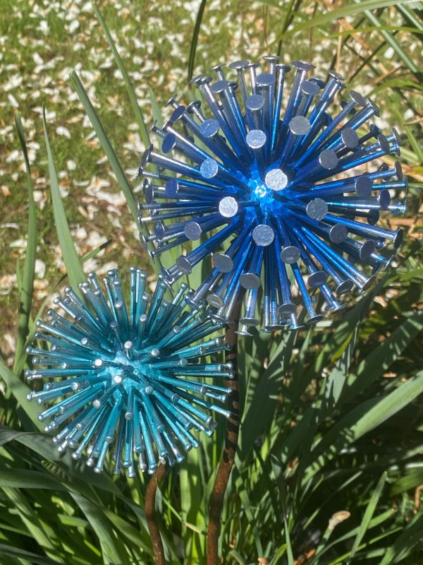 Dandelion / Allium Blue & Turquoise Ornament