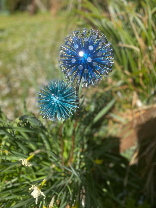 Dandelion / Allium Blue & Turquoise Ornament