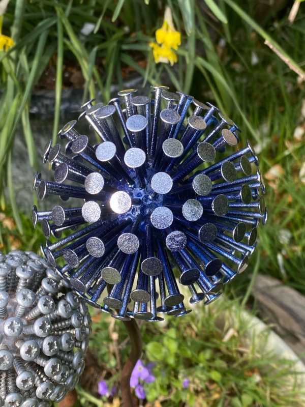 Pair of Allium's Dark blue and Silver Feature