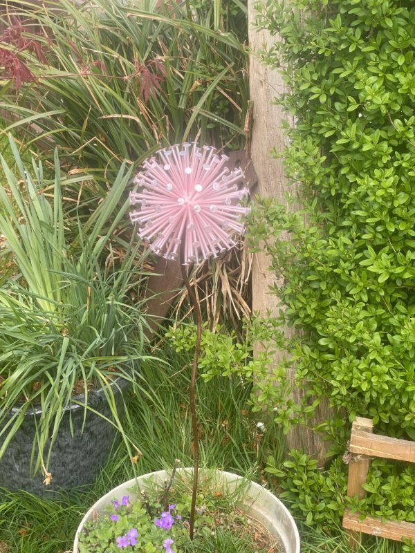 Large Aluminium Dandelion Spike Feature