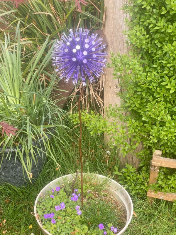 Large Aluminium Dandelion Spike Feature