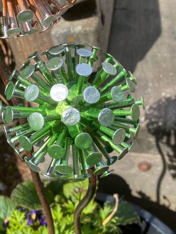 Green & Orange Dandelion / Allium Feature (IN-STOCK)
