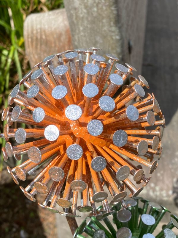 Green & Orange Dandelion / Allium Feature (IN-STOCK)