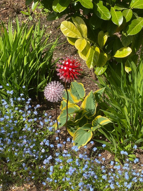 Red & Pink Dandelion / Allium Lawn Ornament