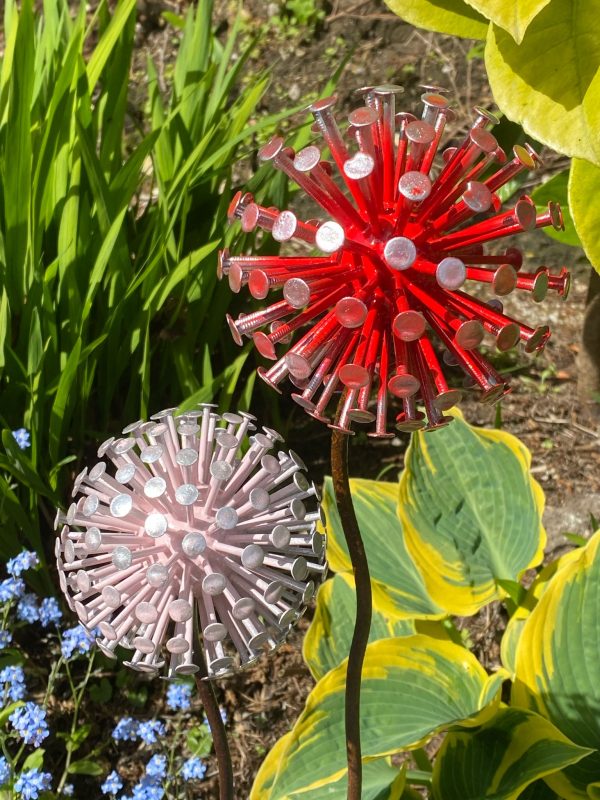 Red & Pink Dandelion / Allium Lawn Ornament