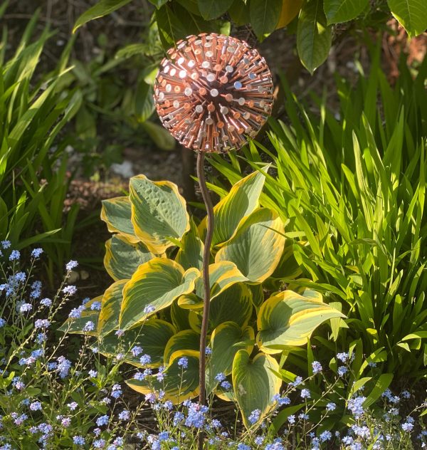 Two Tone Nail Allium / Dandelion Garden Feature