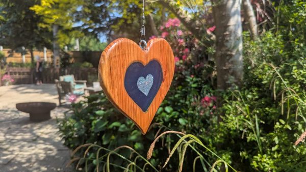 Turquoise Resin Sun-Catcher Heart Décor ✨