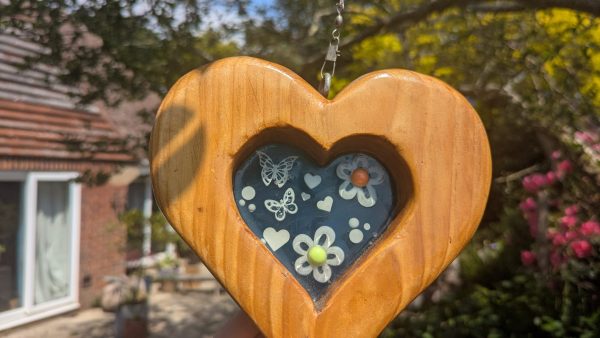 Blue Flower Resin Sun-Catcher Heart Décor ✨