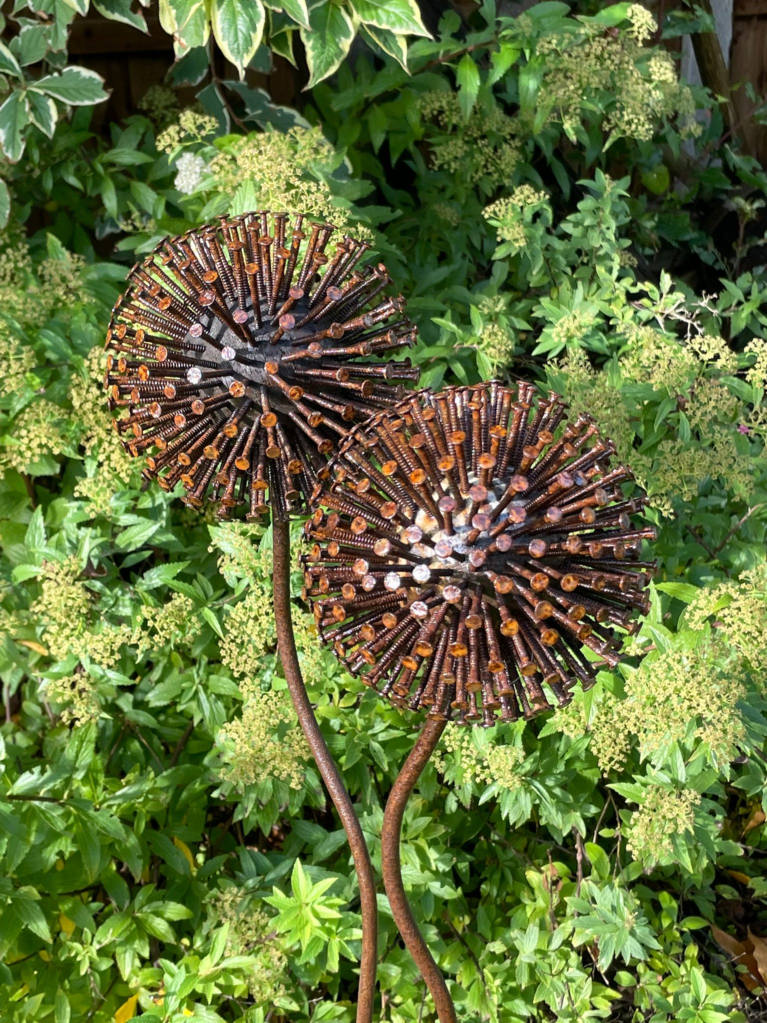 Rustic Pallet Nail Dandelion