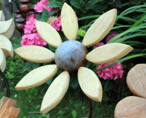 large-wooden-flower7
